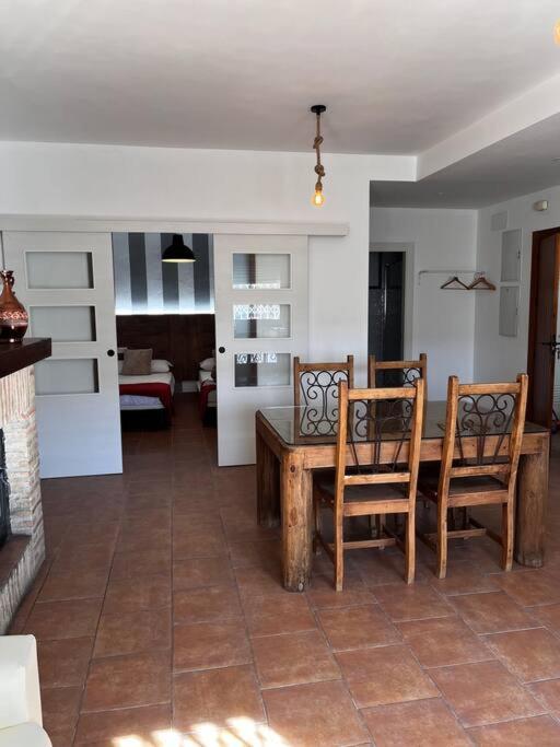 La Casa De La Avenida Appartement Cenes De La Vega Buitenkant foto